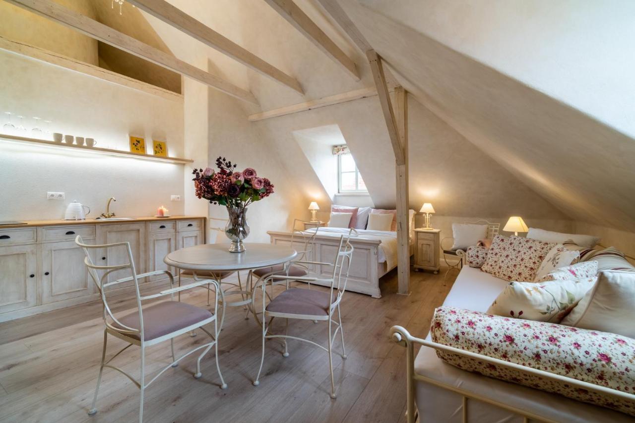 Boutique Hotel Soukenikuv Dum Kutna Hora Ngoại thất bức ảnh